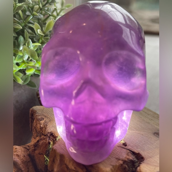 2.2" Amethyst Crystal Skull Druzy - Picture 2 of 7
